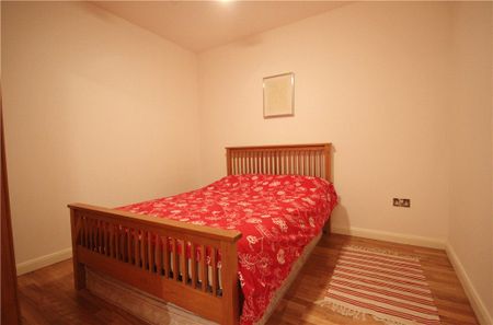 Uxbridge Road, London, W5 2SU - Photo 4