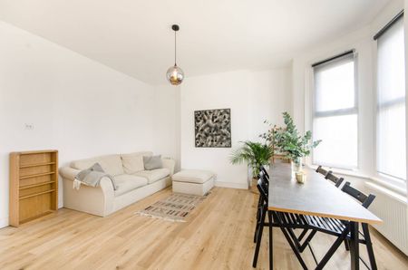 3 Bed Flat, Holland Road, NW10 - Photo 2