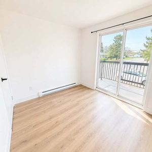 5 1/2 Sur Ste-Marguerite Près De L'UQTR - Photo 3