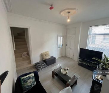 2 bedroom terraced house to rent - Photo 3