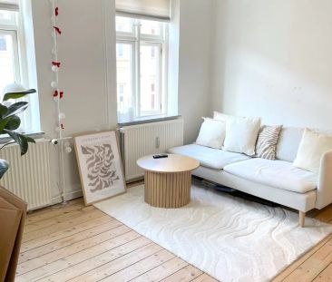 Lys toværelseslejlighed i hjertet af Aalborg - Foto 1