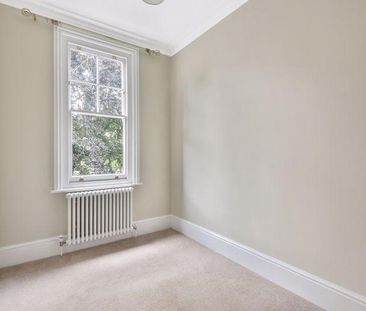 3 bedroom apartment to rent - Photo 2