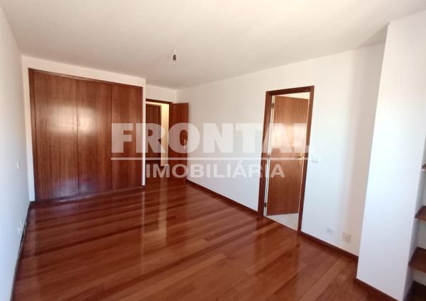 Apartamento T3 em Porto