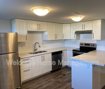 $1,795 / 2 br / 1 ba / Bright & Spacious Lower Unit in Hamilton! - Photo 1