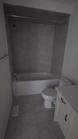 For Lease - 305 Garner Drive Unit# 108, Hamilton, Ontario - Photo 5