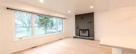 For Lease - 18 Majestic Drive Unit# A, South of Baseline to Knoxdale, Ontario - Photo 3