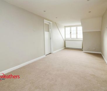 2 bed flat to rent in Stable Yard, Doncaster, DN10 - Photo 2