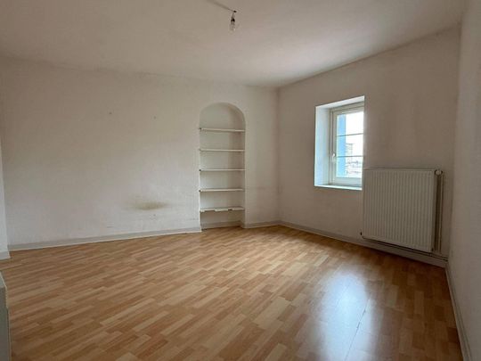 Location appartement rénové 3 pièces 73.26 m² à Romans-sur-Isère (26100) 4 - Photo 1