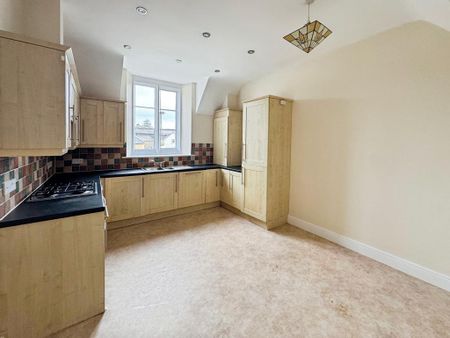 2 bedroom flat to rent - Photo 5