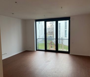 Rollstuhlgerecht mit Einbauküche - Smarte Wohnung in Adlershof - Photo 1