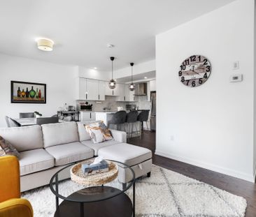 For Lease - 2710 Draper Avenue, Parkway Park - Queensway Terrace S ... - Photo 1