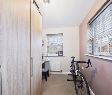 3 bedroom detached house to rent - Photo 4