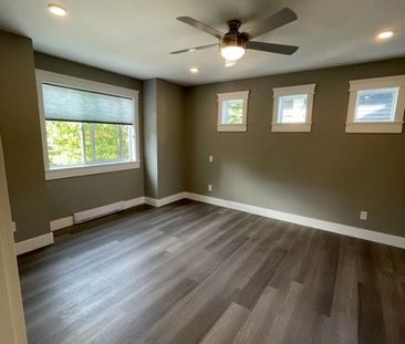 Beautiful 4 bedroom home in South Nanaimo - Photo 3