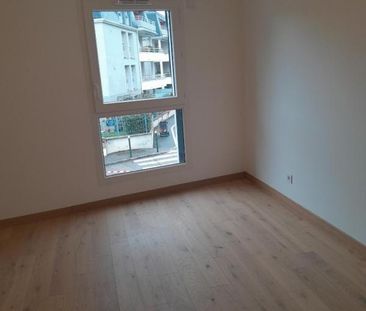 Location Appartement 3 pièces 73m² AIX LES BAINS 73100 - Photo 2