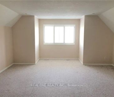 Property For Lease | W9048314 - Photo 4