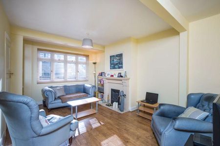 2 bedroom semi-detached house to rent - Photo 3