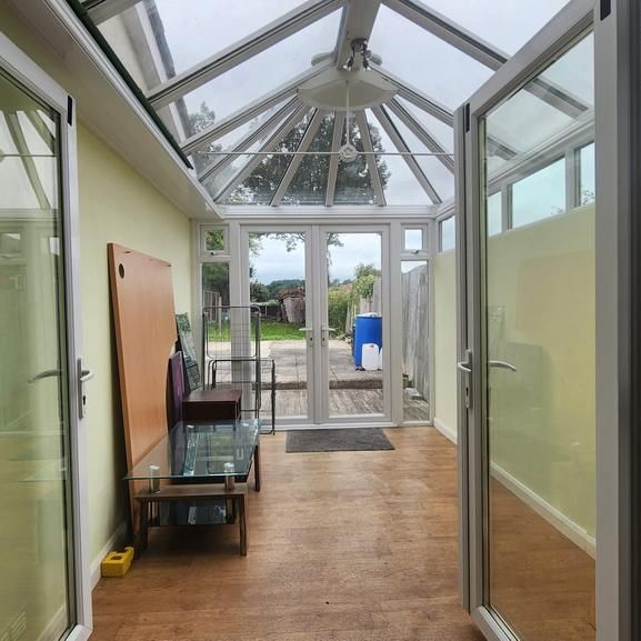 4 bedroom detached house to rent - Photo 1