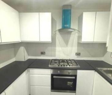 2 bedroom end of terrace house to rent - Photo 6