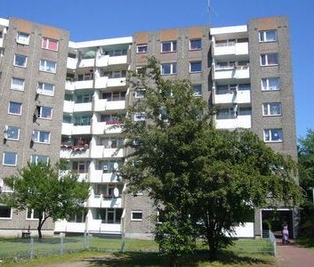 Stop: 3- Zimmerwohnung direkt am Sahlkampmarkt - Foto 3