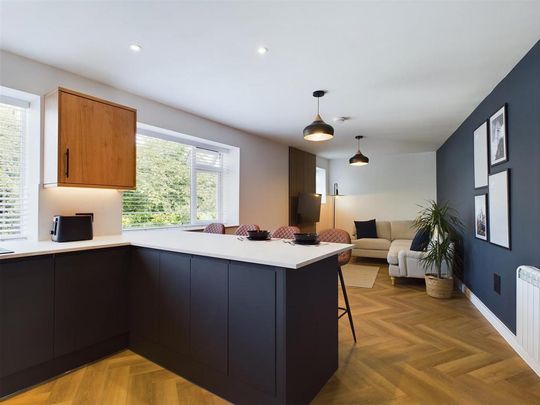 5 bedroom house share to rent - Photo 1