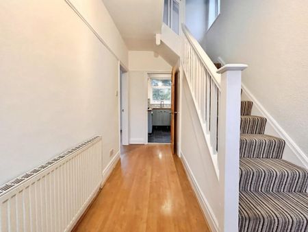 3 bedroom semi-detached house to rent - Photo 5