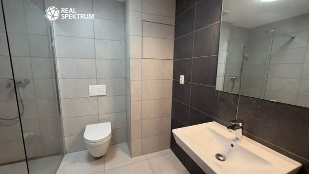 Pronájem bytu 1+kk, 27 m - Fotografie 1