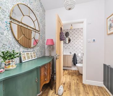 Phillips Crescent, Headley, Bordon, Hampshire, GU35 - Photo 2