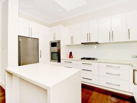 4/72-74 Ocean Street, Woollahra NSW 2025 - Apartment For Rent | Domain - Photo 5