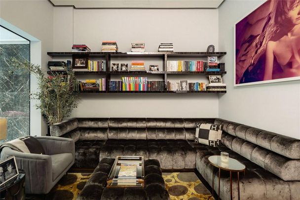 5 bedroom terraced house to rent - Photo 1