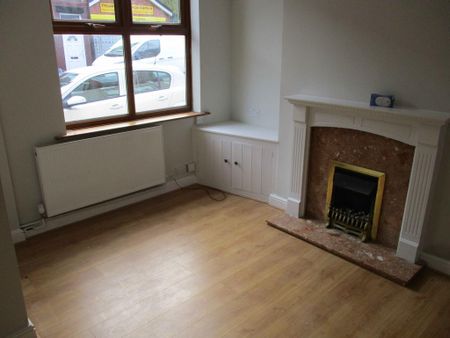 2 bedroom terraced house to rent - Photo 5