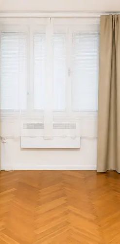Pronájem bytu 2+kk v bezprostřední blízkosti centra města na ul. Kounicova - Photo 1