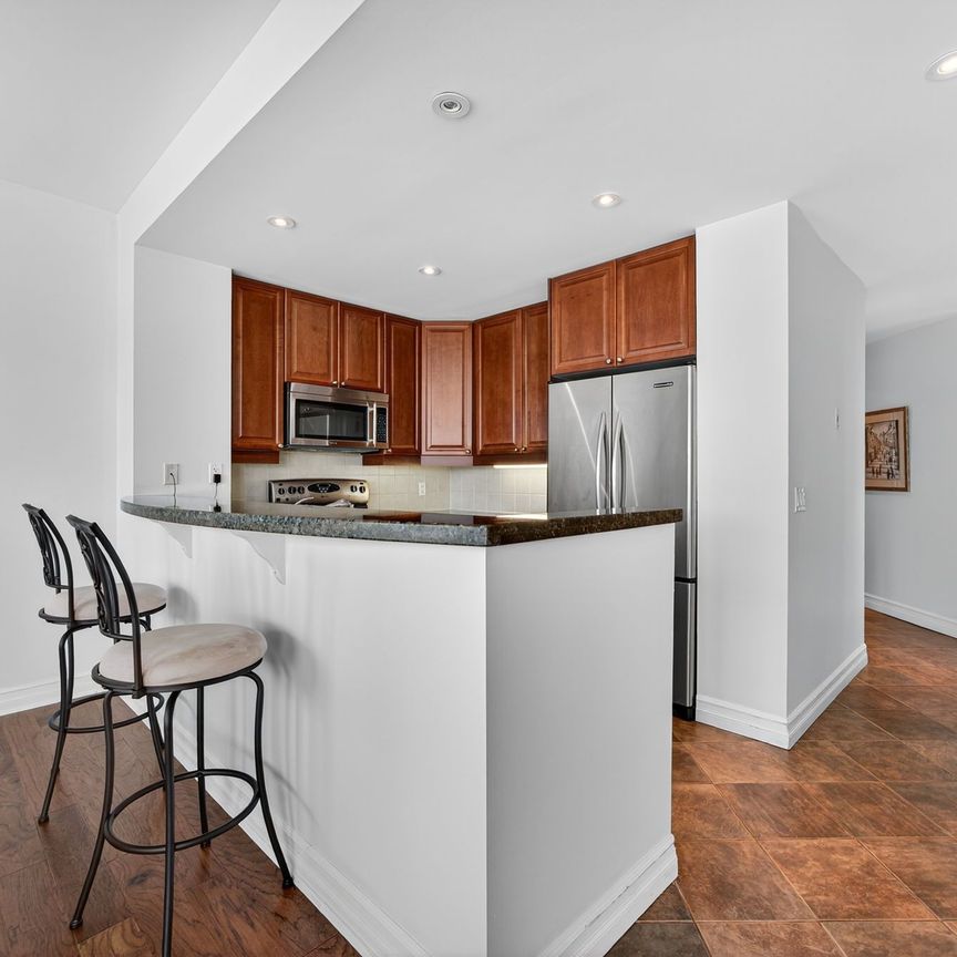 For Lease - 6 Toronto Street Unit# 1008, Barrie, Ontario - Photo 1