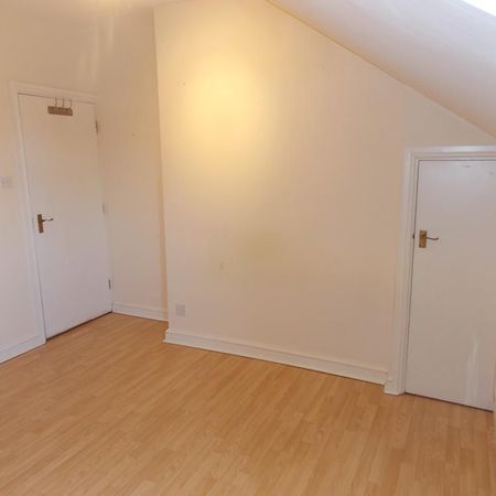 1 bed flat to rent on Ilkeston, Market Street, DE7 - Photo 4