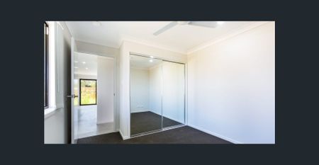 1 BEDROOM DUPLEX IN ROSEHAVEN ESTATE! - Photo 4