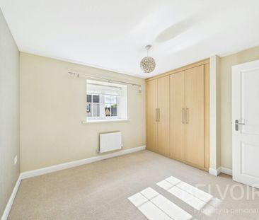 Detached house to rent on - Photo 4