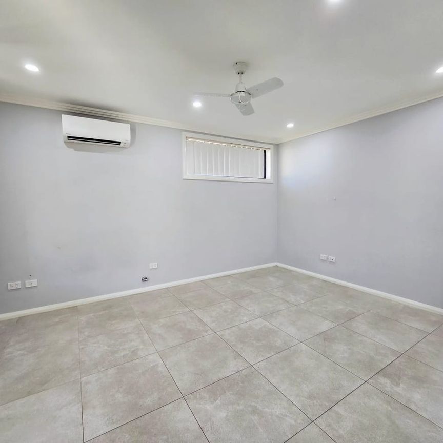 Modern & Stylish Granny Flat in a Prime Location!!! - Photo 1