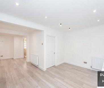 3 bedroom end of terrace house to rent - Photo 2