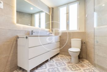 Penthouse for rent with Terrace in San Francesc (Valencia)