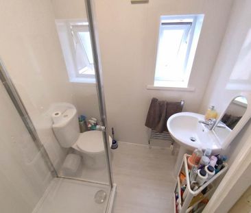 4 bedroom house to rent - Photo 1