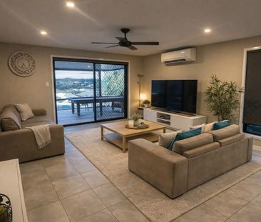 Holmview - Photo 1
