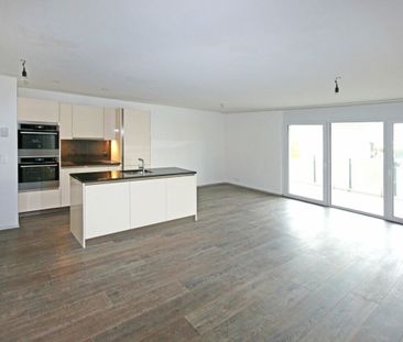 Grosszügiges Wohnen für Sie und Ihre Familie! - Foto 4