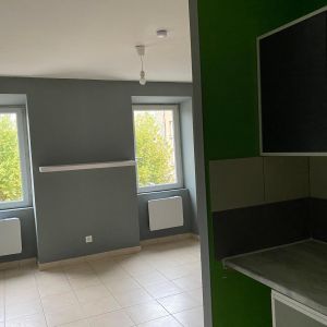 Location Appartement 1 pièce 21m² LES VANS 07140 - Photo 2