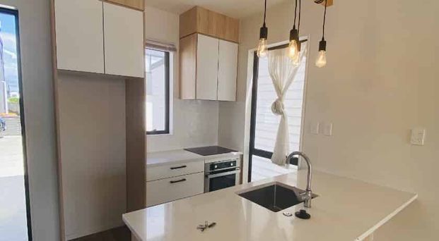 2 Bedroom House for Rent - Photo 1