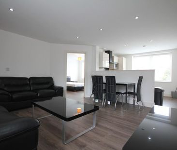 2 bedroom apartment to rent - Photo 2