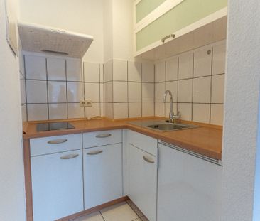 Gemütliches ca. 36m² großes Appartement mit Aufzug, Loggia und Einb... - Photo 2