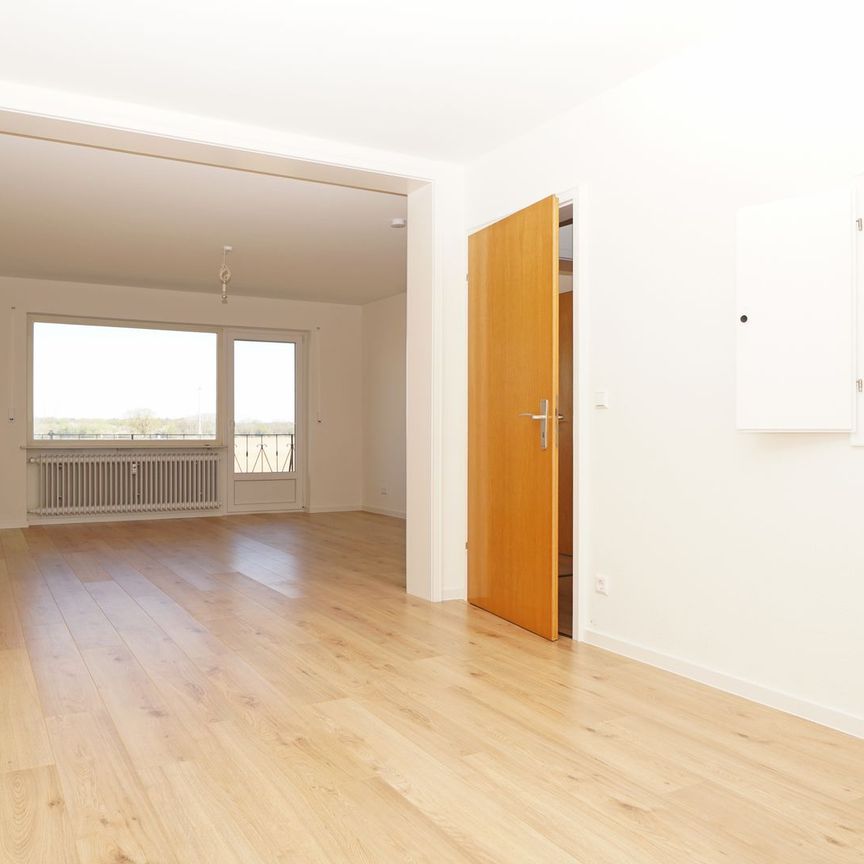 Renovierte 3-Zi-Wohnung mit neuer Küche in - Photo 1