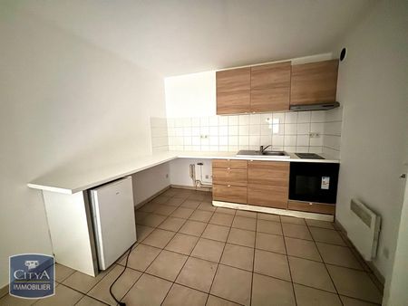 Location Appartement 2 pièces 46m² ST ETIENNE 42000 - Photo 2