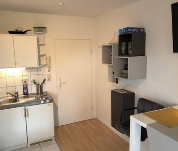 Pronájem bytu 1+1 • 19 m² bez realitky, Dolní Sasko - Photo 3