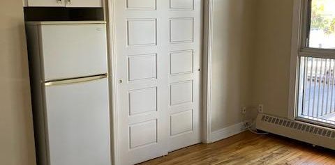 1 1/2 rénové à Dorval près des services - Photo 2