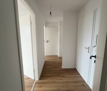 **Denzlingen: Bezugsfreie 2 Zi. Single Whg. im 5.OG. mit Aufzug+TG ... - Foto 3